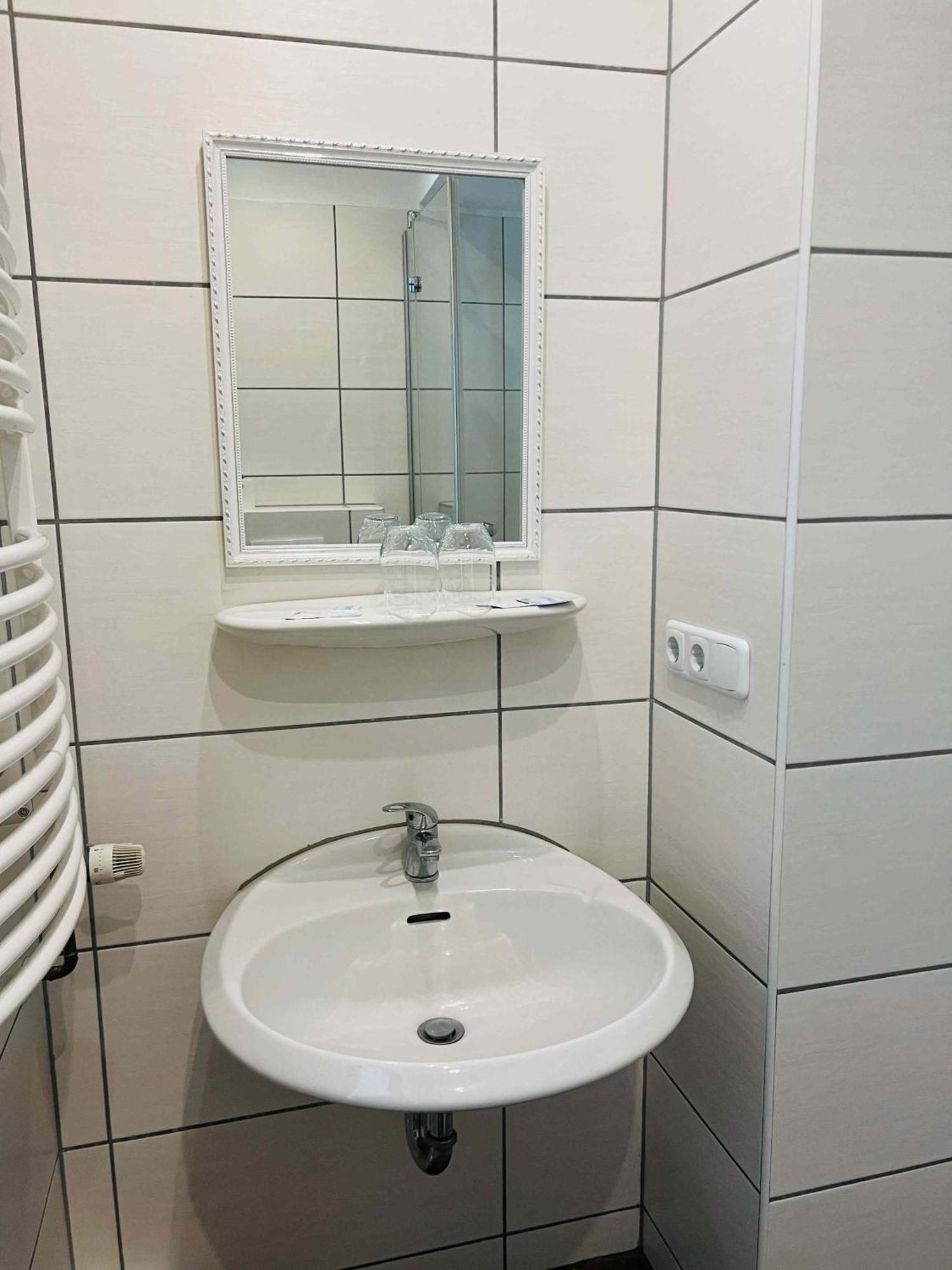 Hotel Neo Cologne Bonn Airport Rösrath Exteriör bild